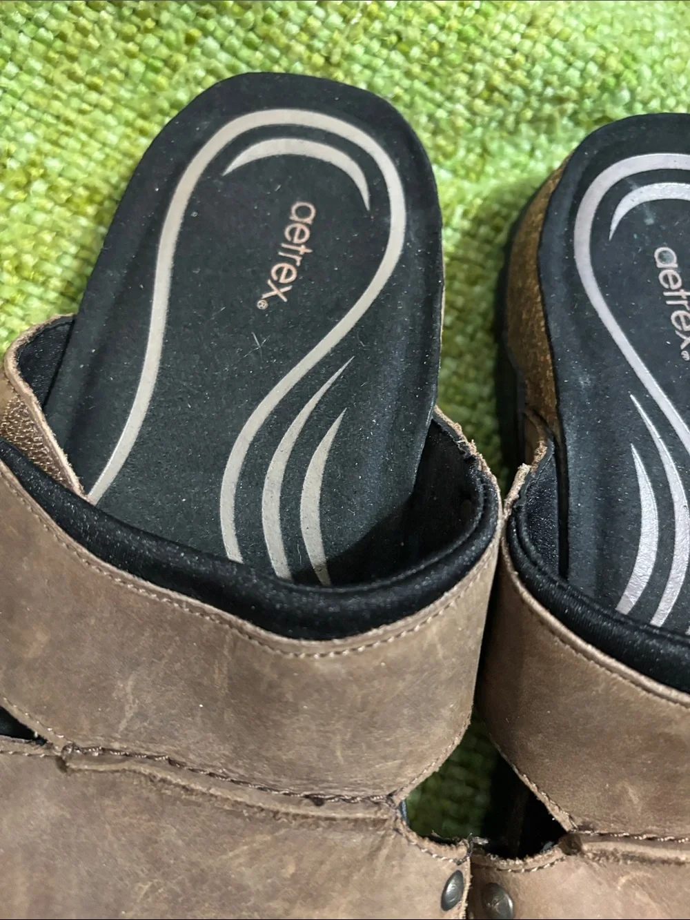 Aetrex Men's Brown and Black Dual-Strap Slide Sandals